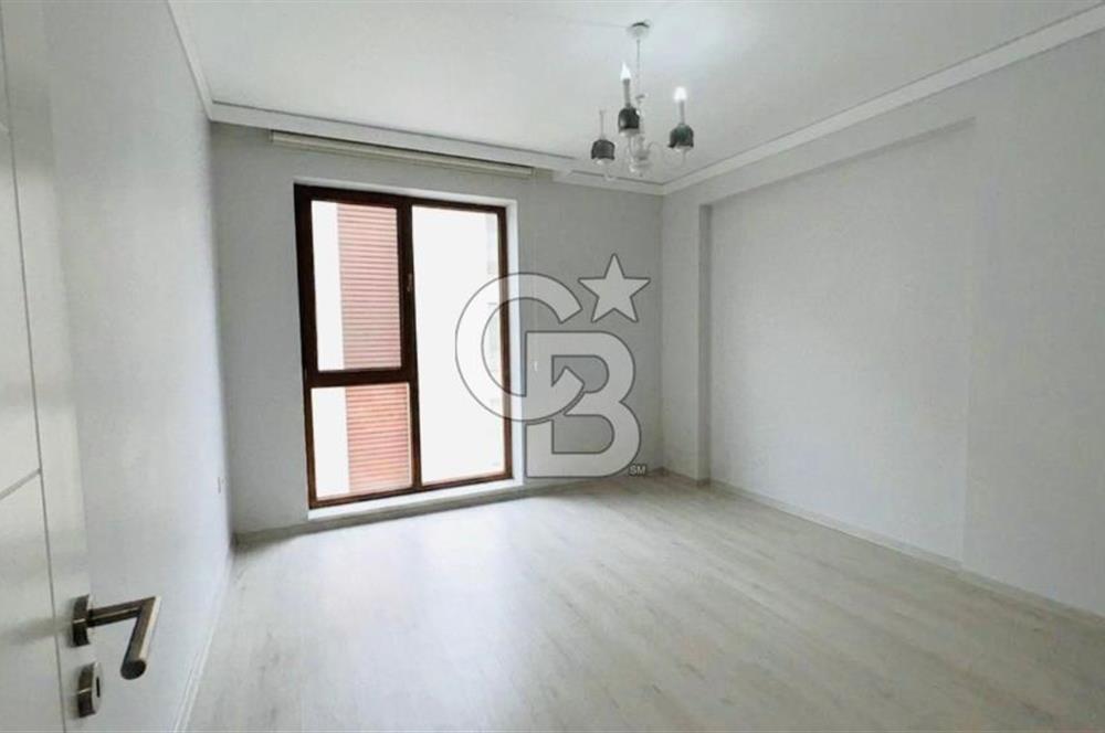 Kaşüstü Orna Park'ta Satılık Deniz Manzaralı 196 m² Lüks Daire