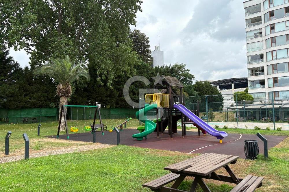 Kaşüstü Orna Park'ta Satılık Deniz Manzaralı 196 m² Lüks Daire