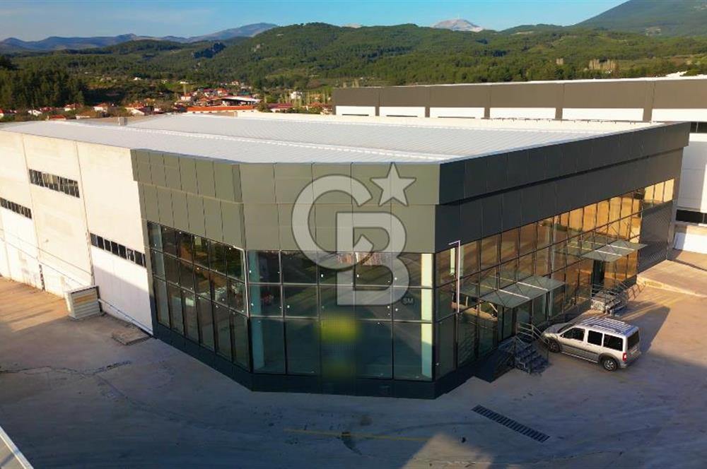 SALİHPAŞALAR'DA KURUMSAL'A KİRALIK 3300 M2 " PLAZA & SHOWROOM "