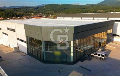 SALİHPAŞALAR'DA KURUMSAL'A KİRALIK 3300 M2 " PLAZA & SHOWROOM "