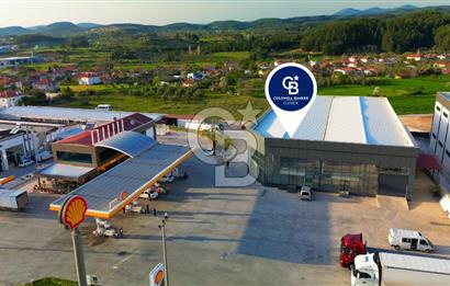 SALİHPAŞALAR'DA KURUMSAL'A KİRALIK 3300 M2 " PLAZA & SHOWROOM "