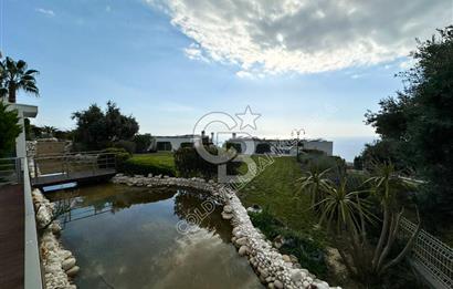 Kuşadası’nda Eşsiz Yaşam Fırsatı Deniz Manzaralı 4+1  Bahçe Dubleksi 