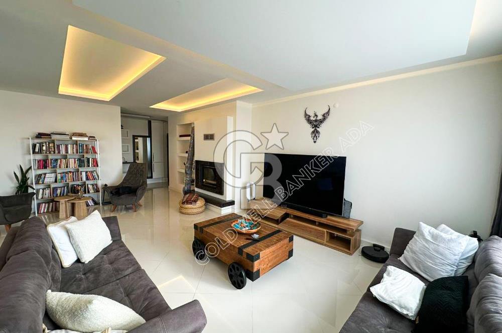 Kuşadası’nda Eşsiz Yaşam Fırsatı Deniz Manzaralı 4+1  Bahçe Dubleksi 