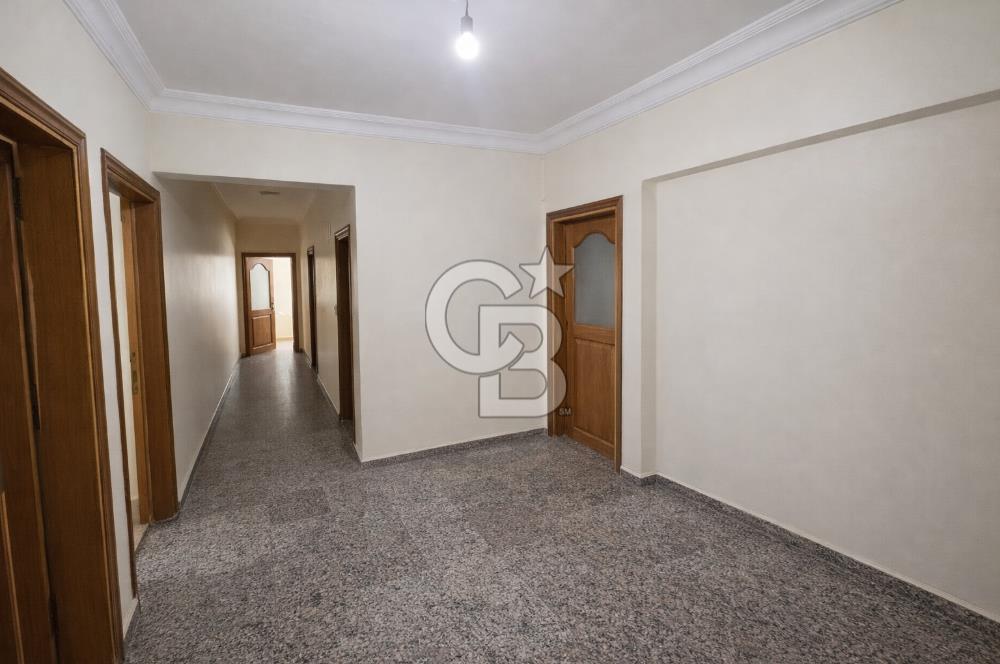 BÜYÜKÇEKMECE ÇAKMAKLI OYLUMPINAR SİTESİNDE 3+1 SATILIK DAİRE