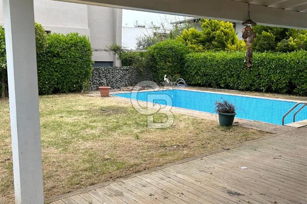 GÖLKÖY CENNET KOYUNA ÇOK YAKIN MÜSTAKİL HAVUZLU VİLLA KİRALIK