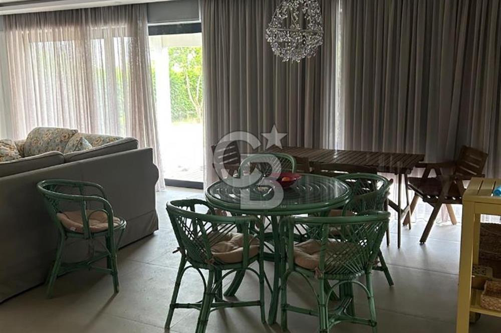 GÖLKÖY CENNET KOYUNA ÇOK YAKIN MÜSTAKİL HAVUZLU VİLLA KİRALIK