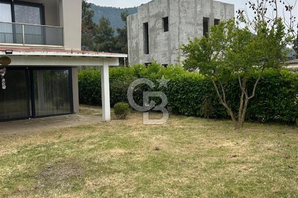 GÖLKÖY CENNET KOYUNA ÇOK YAKIN MÜSTAKİL HAVUZLU VİLLA KİRALIK