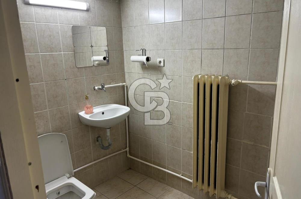 Alsancak Şair Eşref Bulvarı Üzerinde Kiralık  Dükkan