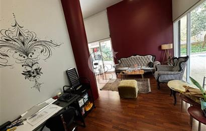 Alsancak Şair Eşref Bulvarı Üzerinde Kiralık  Dükkan