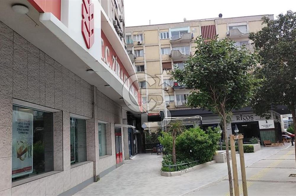 Alsancak Şair Eşref Bulvarı Üzerinde Kiralık  Dükkan