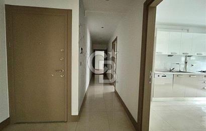 Suadiye Bağdat cad üzerinde yeni binada boş 3+1 güvenlikli daire