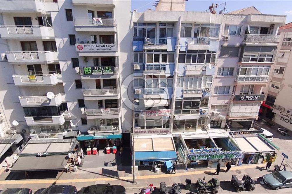 İzmir Karşıyaka Bostanlı Kiralık 2+1 75 m² Daire