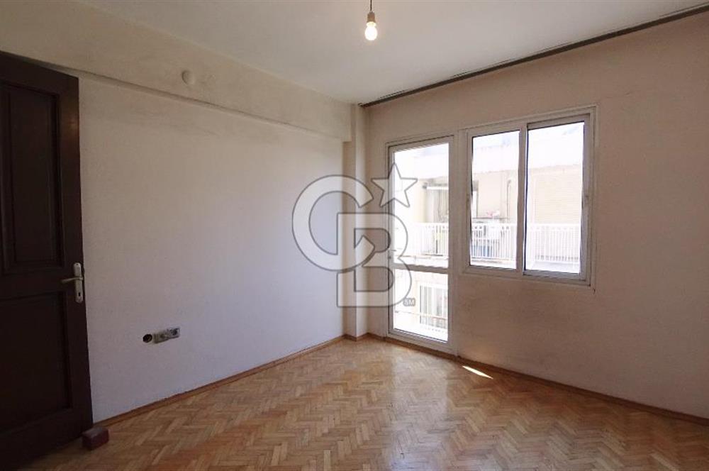 İzmir Karşıyaka Bostanlı Kiralık 2+1 75 m² Daire