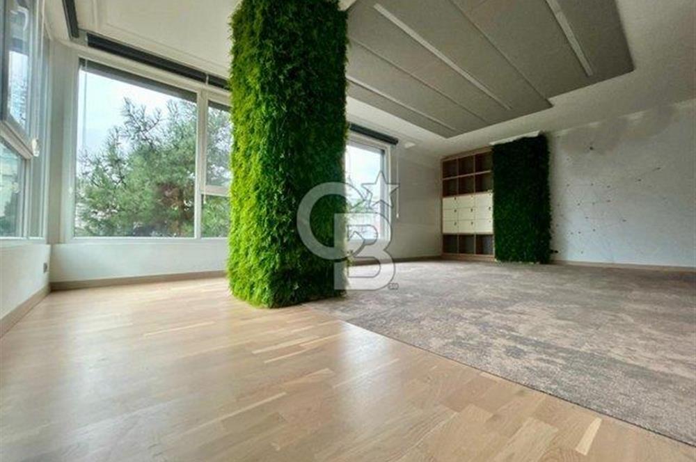 Suadiye Bağdat cad üzerinde yeni binada boş 3+1 güvenlikli daire