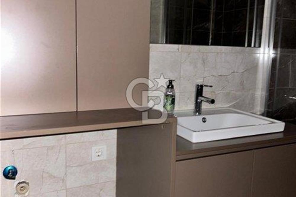 Suadiye Bağdat cad üzerinde yeni binada boş 3+1 güvenlikli daire