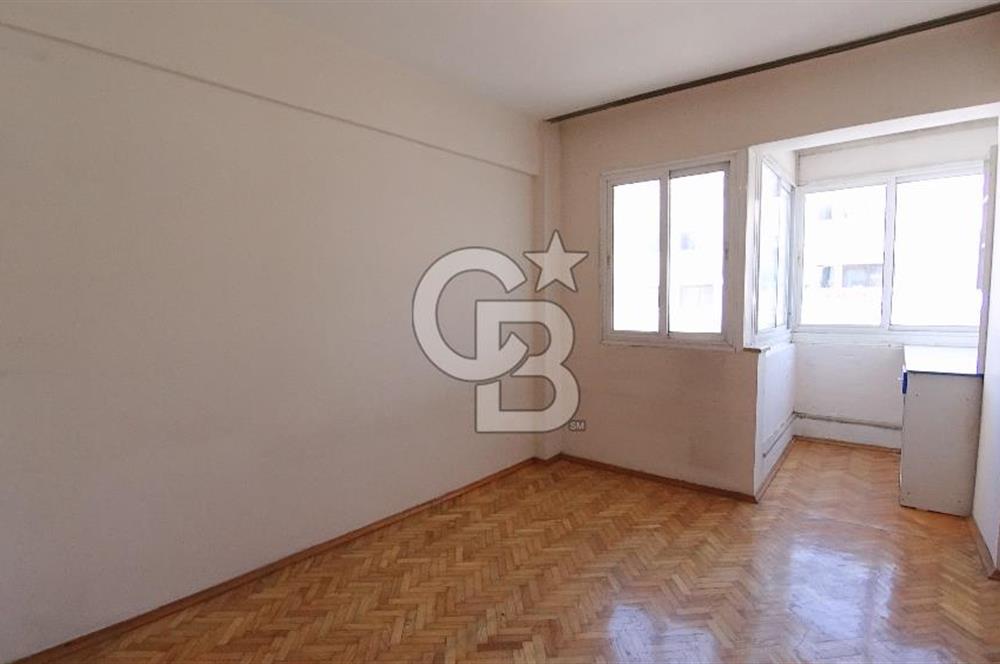 İzmir Karşıyaka Bostanlı Kiralık 2+1 75 m² Daire