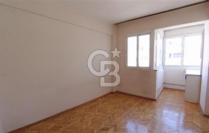 İzmir Karşıyaka Bostanlı Kiralık 2+1 75 m² Daire