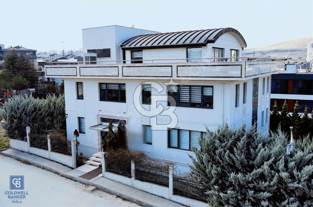 YAŞAMKENT 3112 SK. 4 KATLI SATILIK MÜSTAKİL İSYERİ BİNASI