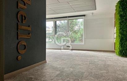 Suadiye Bağdat cad üzerinde yeni binada boş 3+1 güvenlikli daire