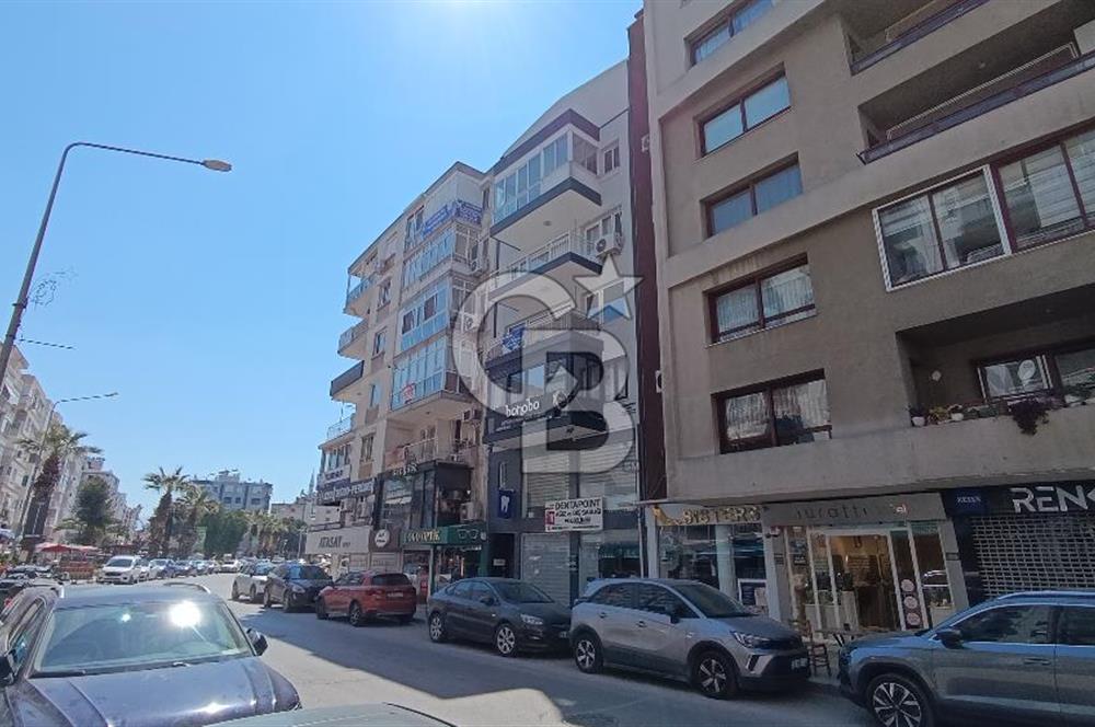 İzmir Karşıyaka Bostanlı Kiralık 2+1 75 m² Daire