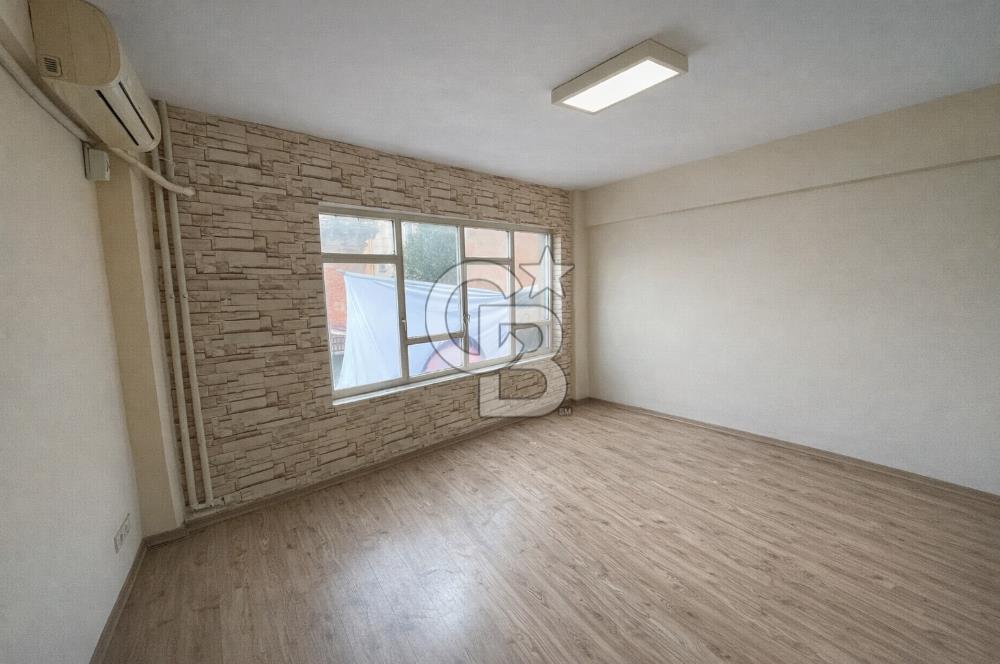 BEYOĞLU EMEKYEMEZ MAHALLESİ ŞİŞHANE HANDA KİRALIK OFİS