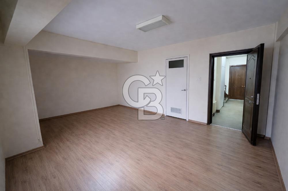 BEYOĞLU EMEKYEMEZ MAHALLESİ ŞİŞHANE HANDA KİRALIK OFİS