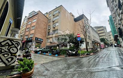 BEYOĞLU EMEKYEMEZ MAHALLESİ ŞİŞHANE HANDA KİRALIK OFİS