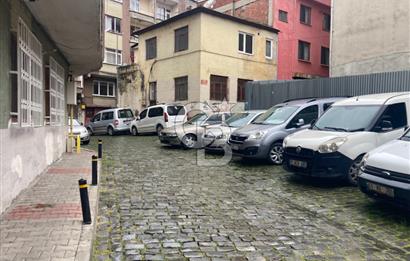 MEYDANA YÜRÜME MESAFESİNDE KİRALIK DAİRE