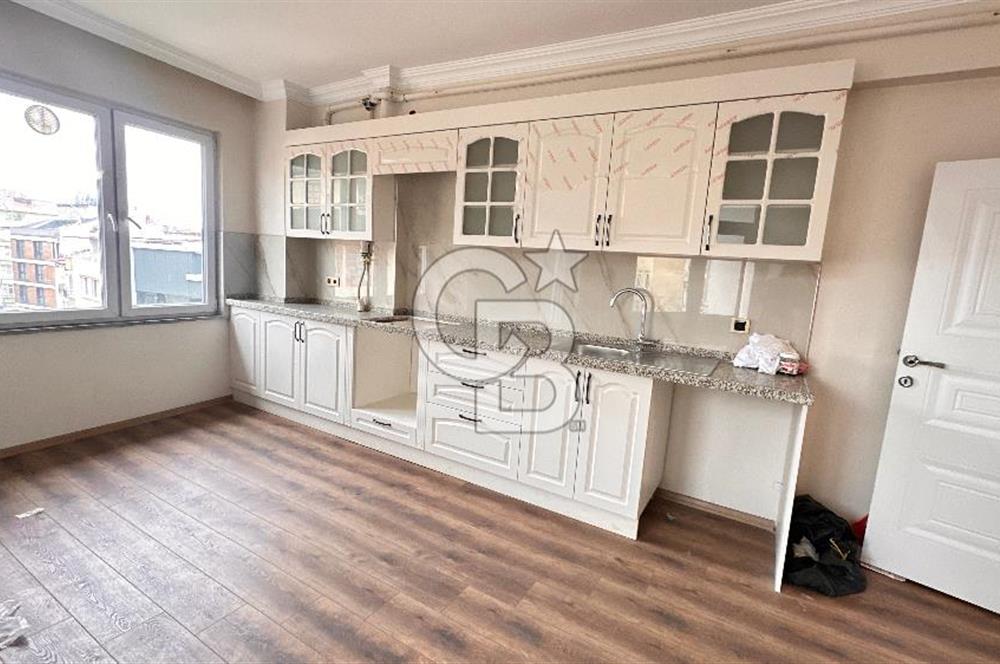 MEYDANA YÜRÜME MESAFESİNDE KİRALIK DAİRE