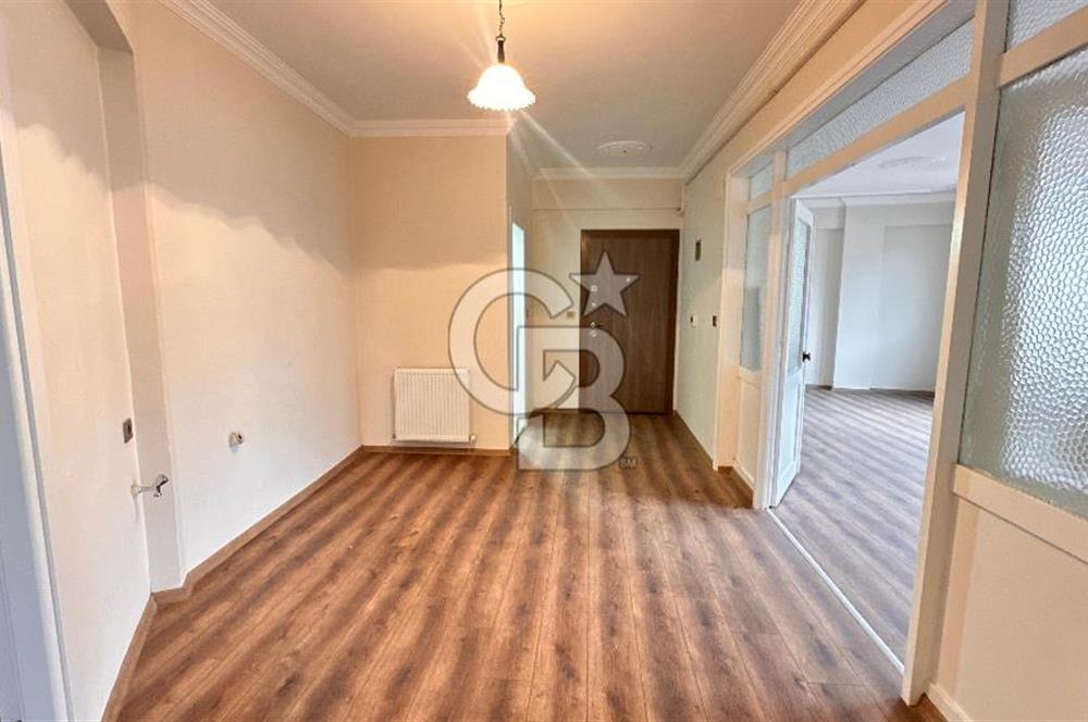 MEYDANA YÜRÜME MESAFESİNDE KİRALIK DAİRE