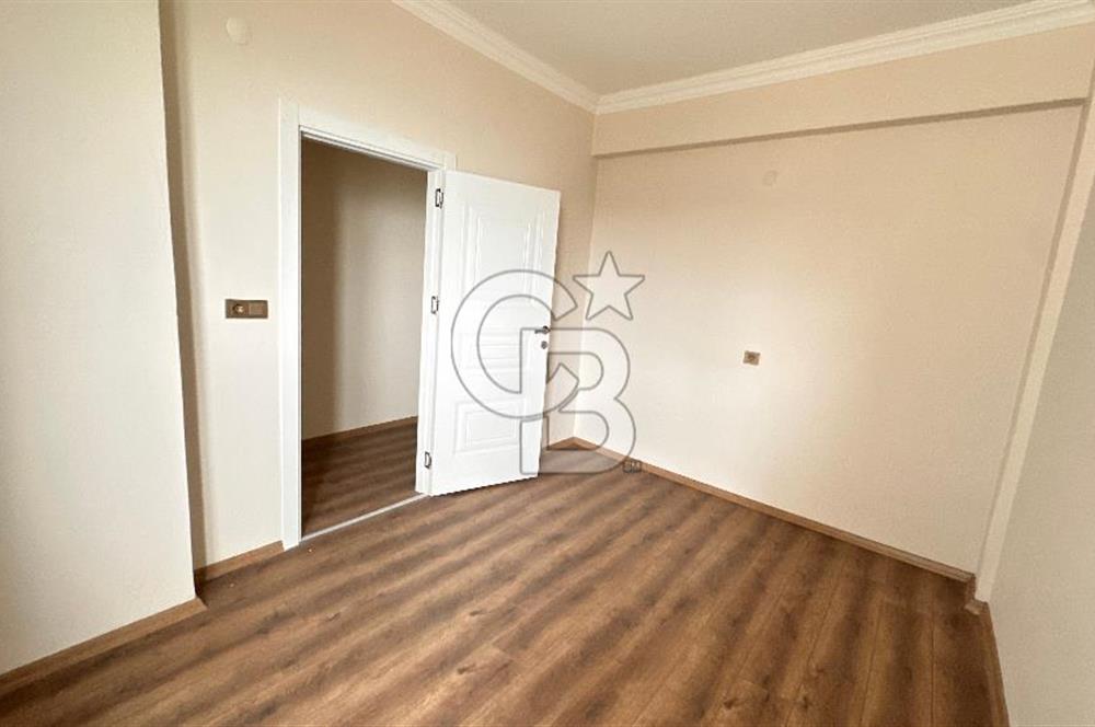 MEYDANA YÜRÜME MESAFESİNDE KİRALIK DAİRE