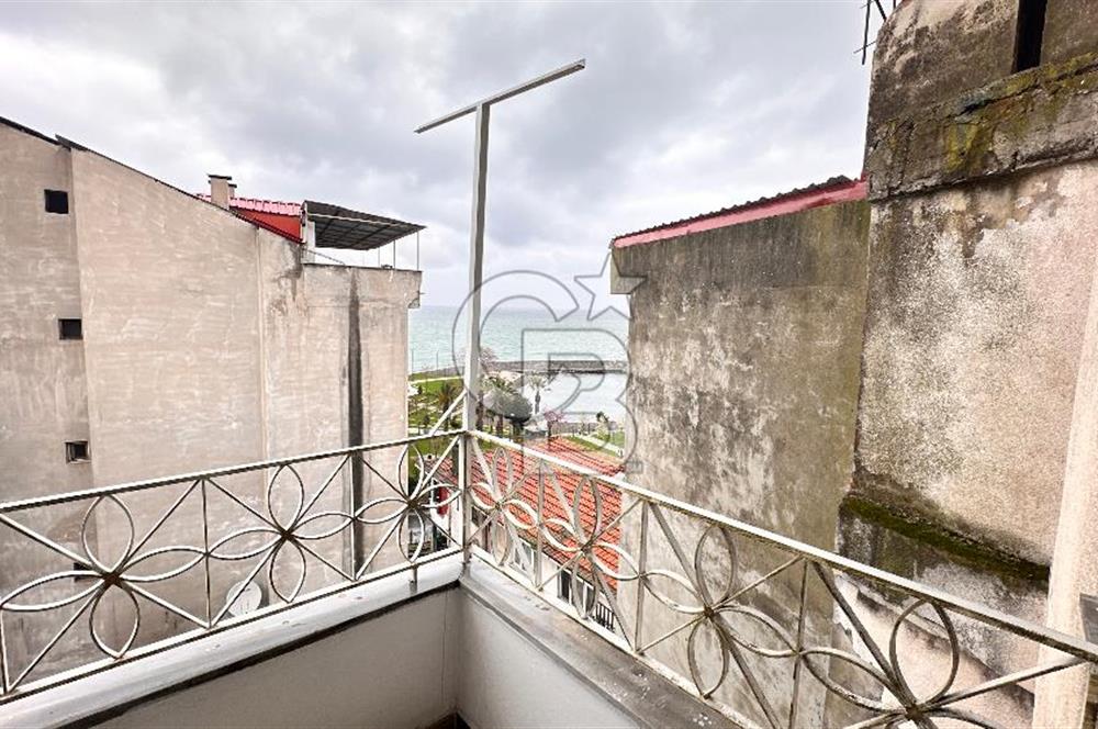 MEYDANA YÜRÜME MESAFESİNDE KİRALIK DAİRE