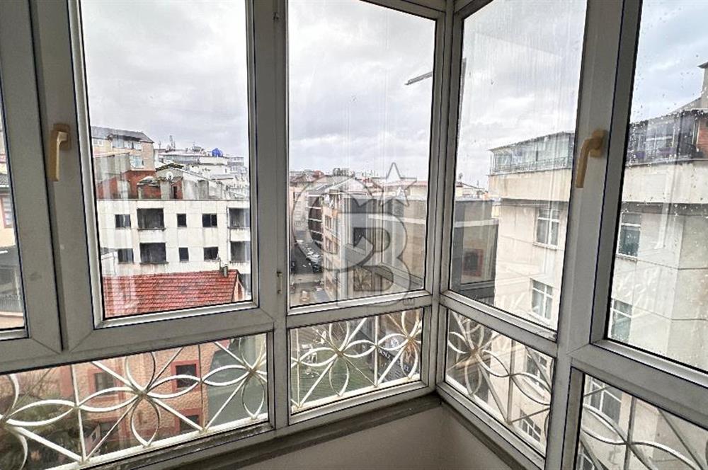 MEYDANA YÜRÜME MESAFESİNDE KİRALIK DAİRE