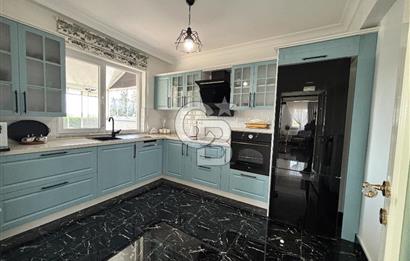 Çorlu Türkgücü’nde 668m² Arsa İçinde Satılık 2+1 Müştemilatlı, 5+1 Lüks Villa 