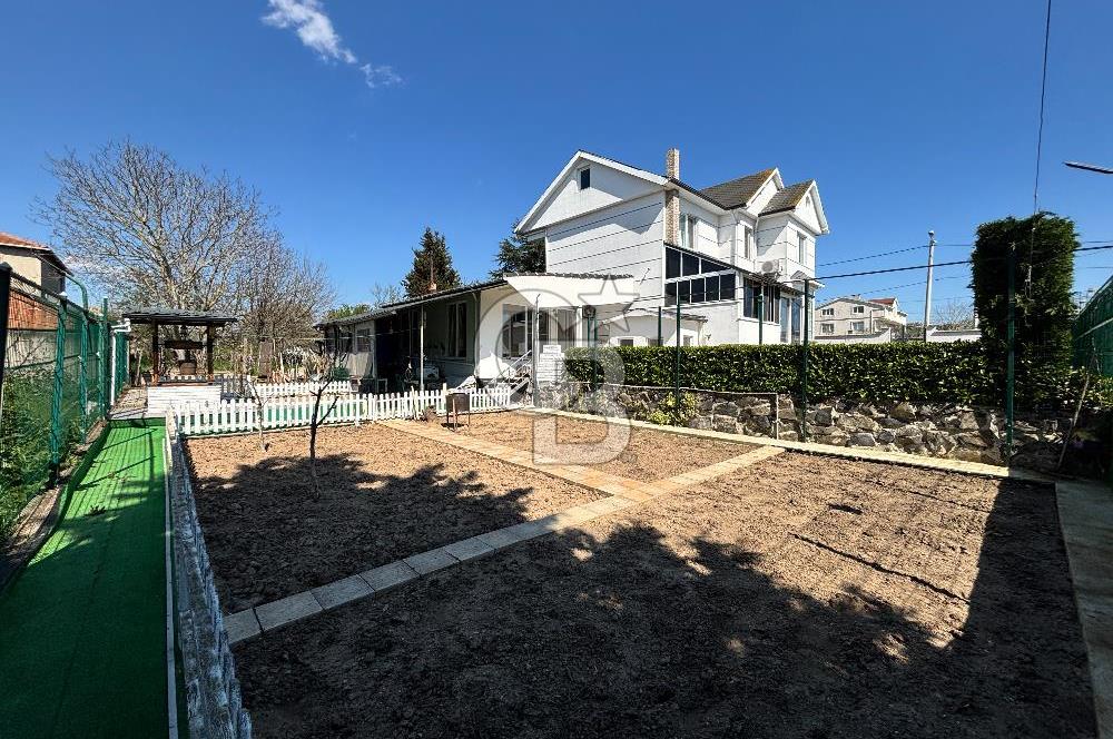 Çorlu Türkgücü’nde 668m² Arsa İçinde Satılık 2+1 Müştemilatlı, 5+1 Lüks Villa 