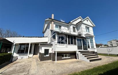 Çorlu Türkgücü’nde 668m² Arsa İçinde Satılık 2+1 Müştemilatlı, 5+1 Lüks Villa 