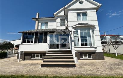 Çorlu Türkgücü’nde 668m² Arsa İçinde Satılık 2+1 Müştemilatlı, 5+1 Lüks Villa 