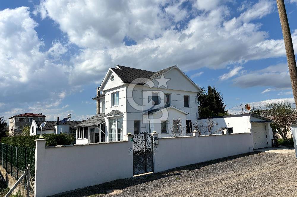 Çorlu Türkgücü’nde 668m² Arsa İçinde Satılık 2+1 Müştemilatlı, 5+1 Lüks Villa 