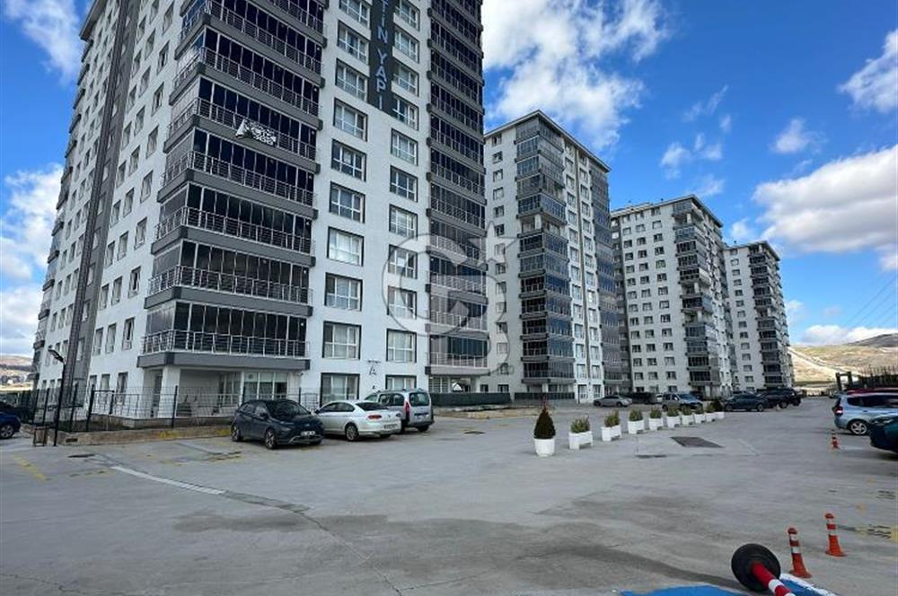 MEYDAN PARK'TA 12. KAT GÜNEY CEPHE 4+1, 163 M2 SATILIK DAİRE