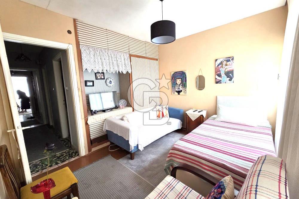 BOSTANLI MERKEZ'DE 3+1 ARA KAT SATILIK DAİRE