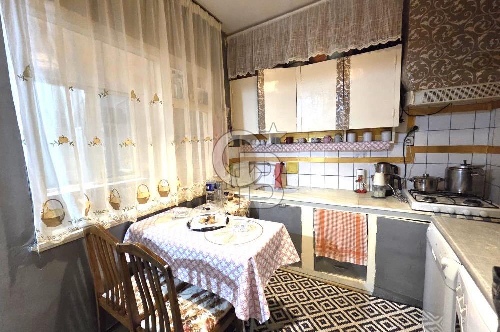 BOSTANLI MERKEZ'DE 3+1 ARA KAT SATILIK DAİRE