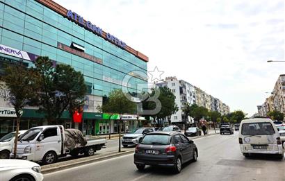 GİRNE CADDESİ ÜZERİNDE 2+1 KÖŞE SATILIK DAİRE..