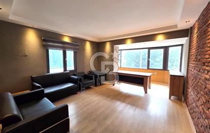 GİRNE CADDESİ ÜZERİNDE 2+1 KÖŞE SATILIK DAİRE..