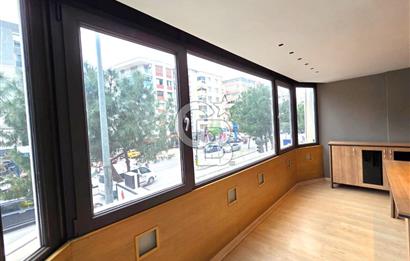 GİRNE CADDESİ ÜZERİNDE 2+1 KÖŞE SATILIK DAİRE..