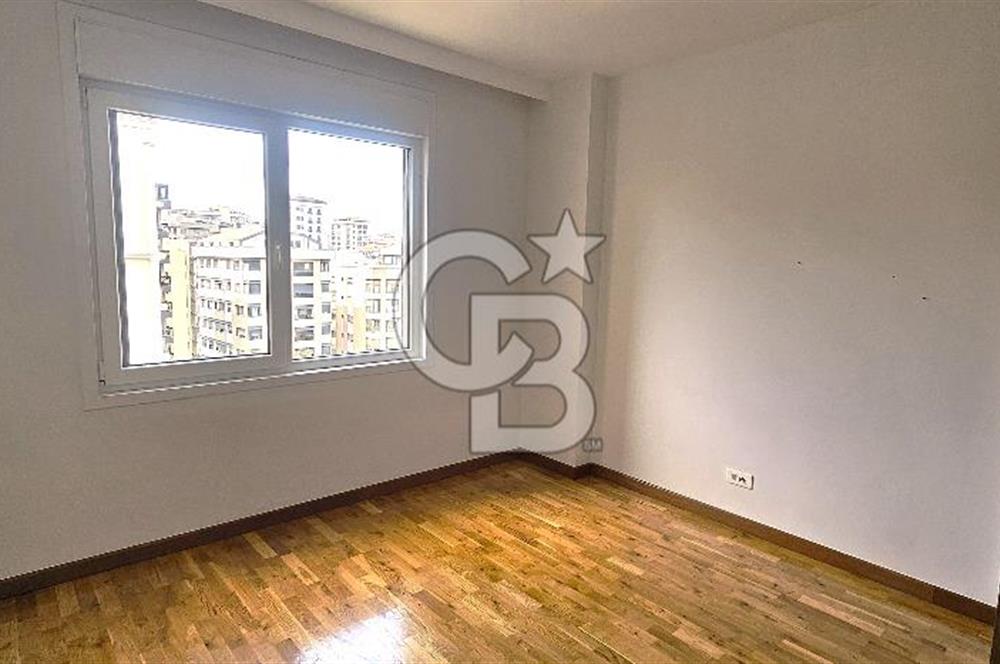 CADDEBOSTAN DENİZ MANZARALI BÜYÜK KULÜP KOMŞU NİDAPARK 148m2 3+1 DAİRE FIRSATI