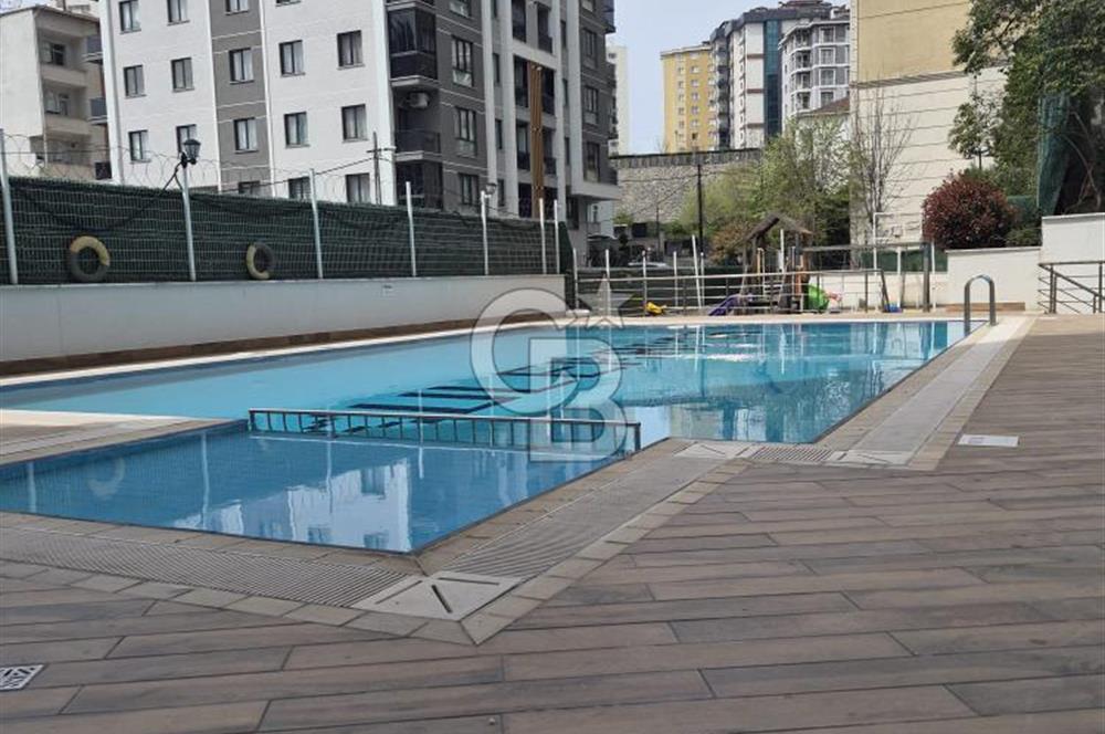 ŞERİFALİ TATLISUDA HAVUZLU GÜVENLİKLİ 2+1 KİRALIK DAİRE