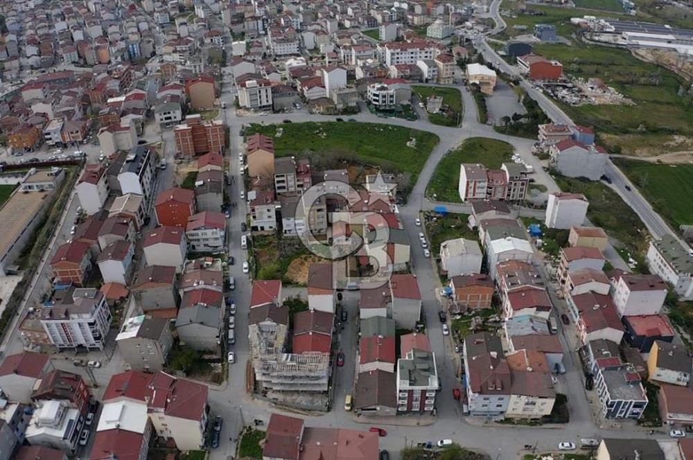 ARNAVUTKÖY BOĞAZKÖYDE RUHSATI ALINMIŞ SATILIK 122 M2 1.10 E ARSA