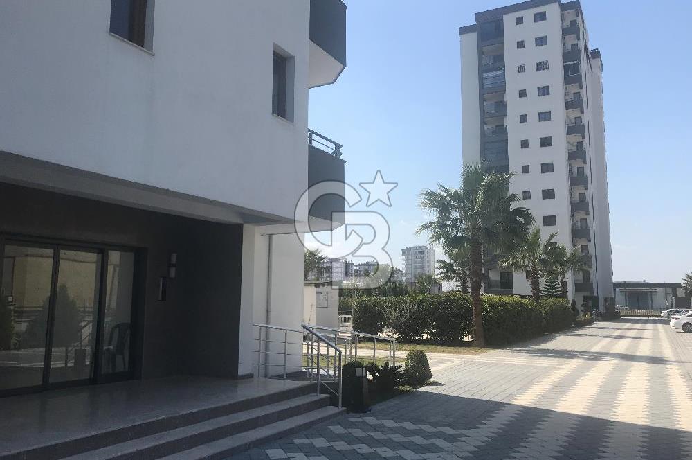 Yüreğir Akdeniz Mah. Havuzlu Site İçi Doğalgazlı Daire