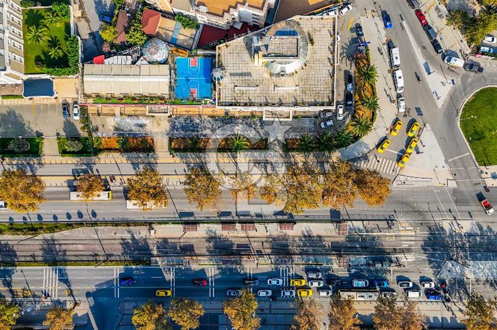 Millet Caddesi Üzerinde 500 m² Kiralık Cadde Mağaza
