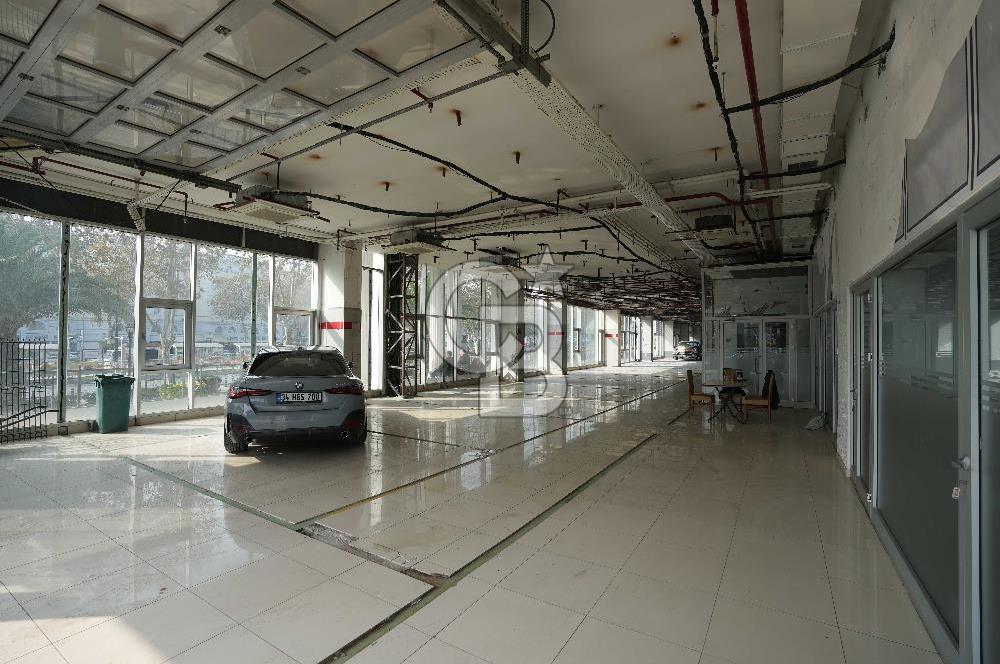 Millet Caddesi Üzerinde 500 m² Kiralık Cadde Mağaza